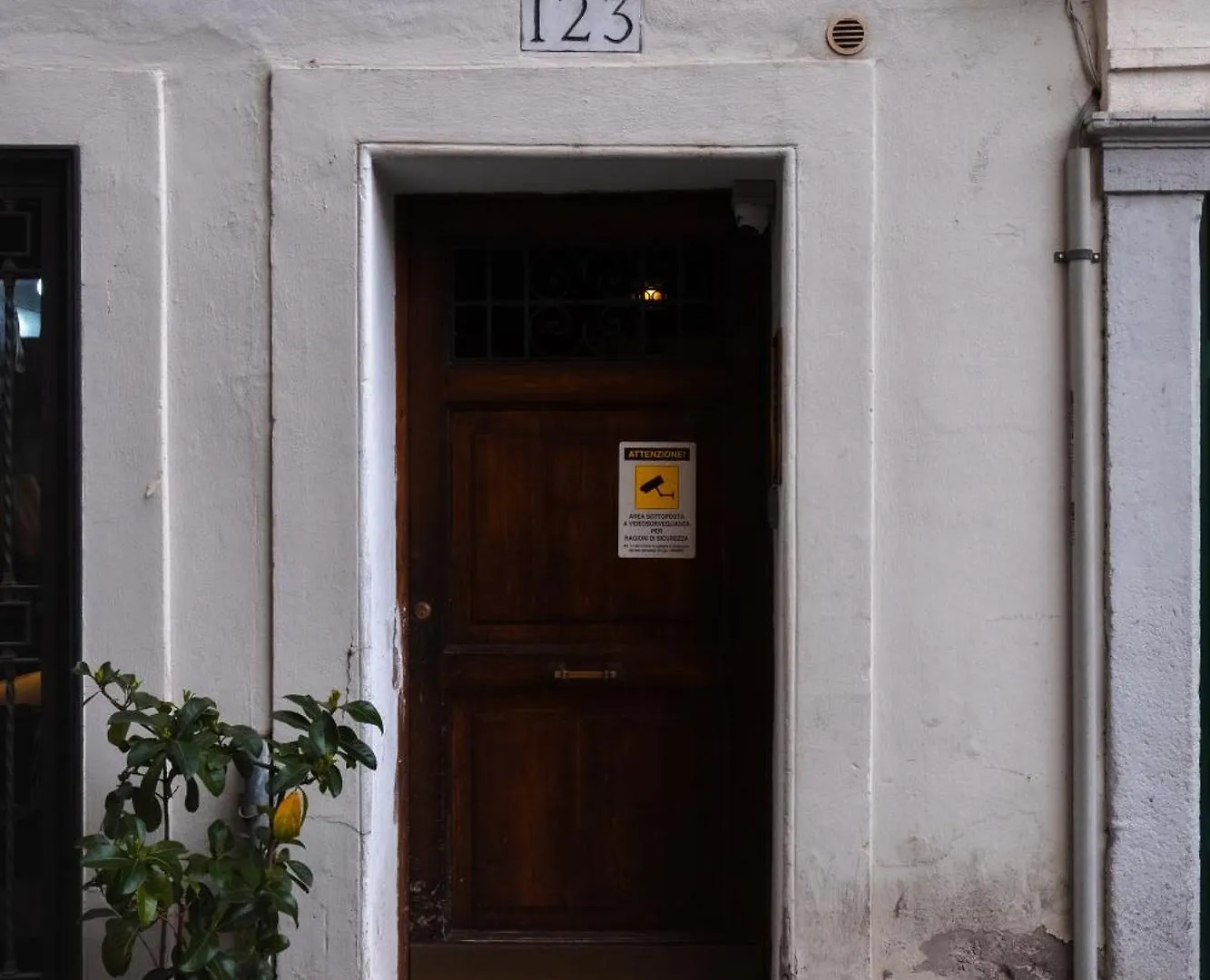 Modern Pied A Terre Near Piazza Navona Apartman Róma
