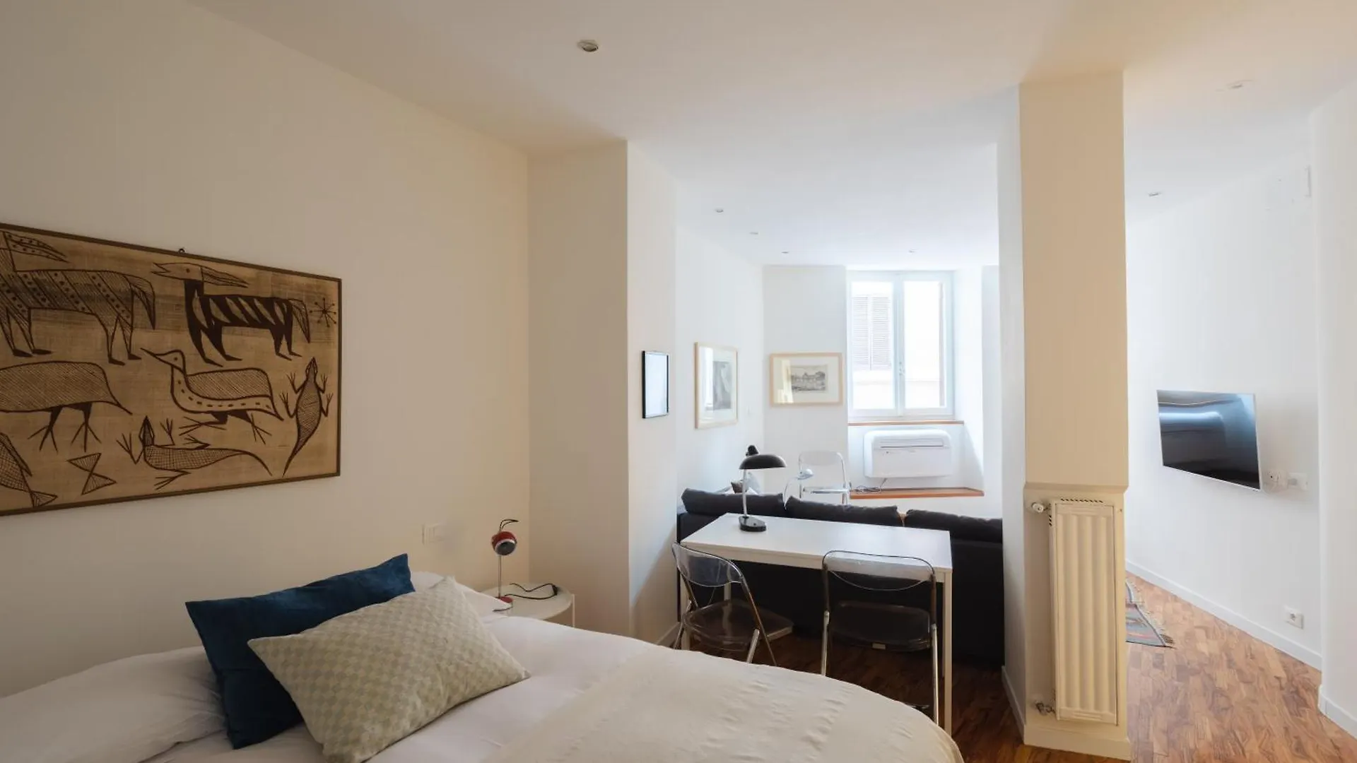 Modern Pied A Terre Near Piazza Navona Daire Roma